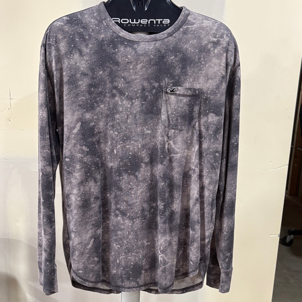 Hollister Gray Tie-Dye Long Sleeve Tee